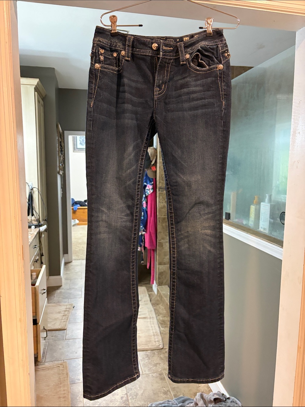 Miss Me Menโs Dark Wash Bootcut Jeans